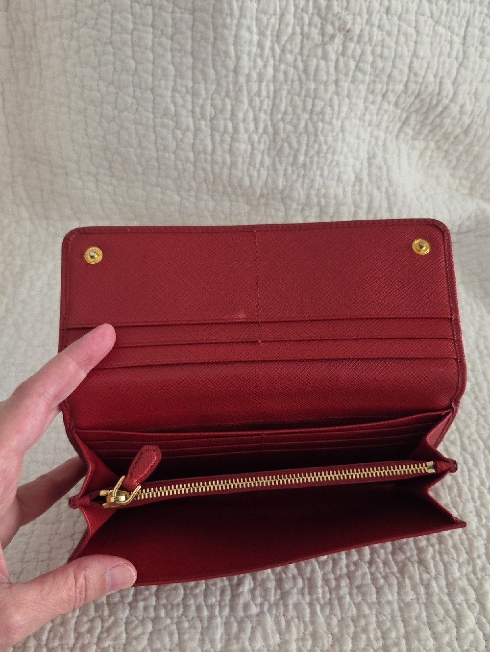 Prada Red Saffiano Leather Crossbody with unbranded red and gold chain - Picture 8 of 9